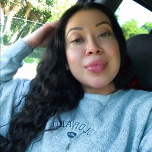 Meet your Posher, Abigail